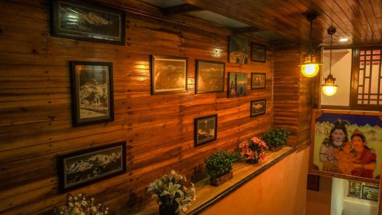 Hotel Broadway Annexe Darjeeling  Esterno foto